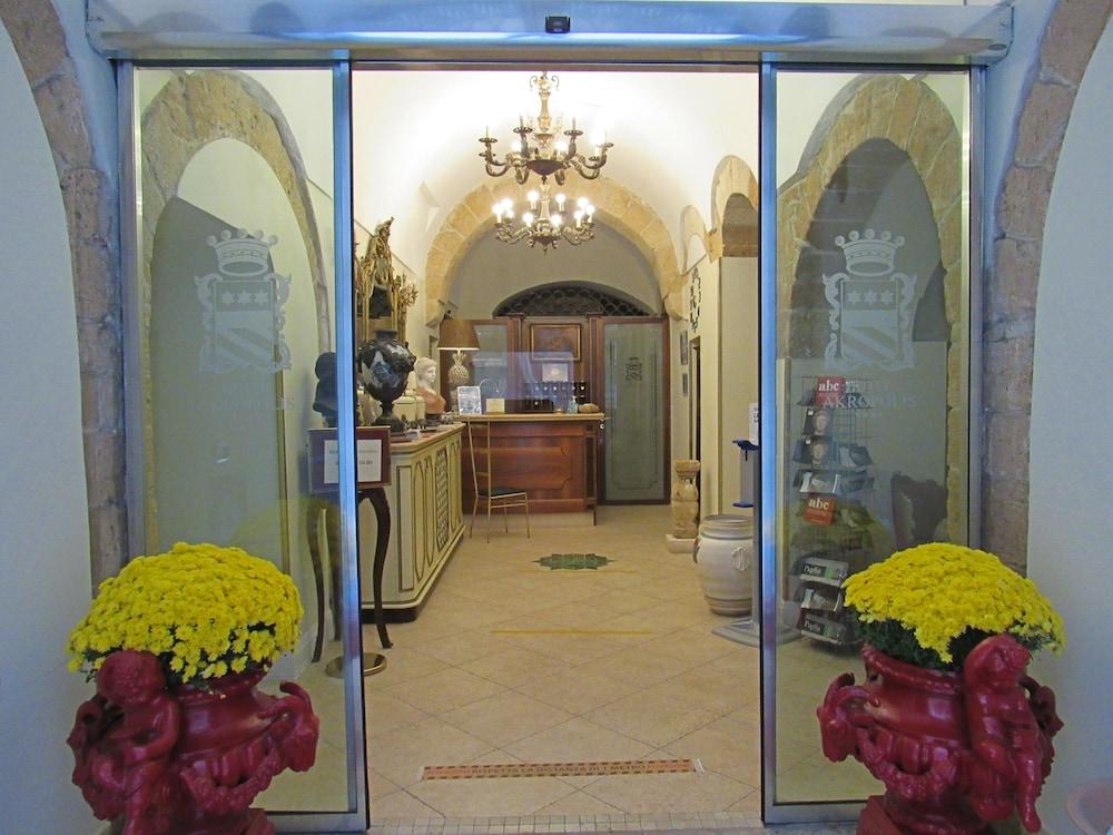 Hotel Akropolis - Museum Hotel Taranto Dış mekan fotoğraf