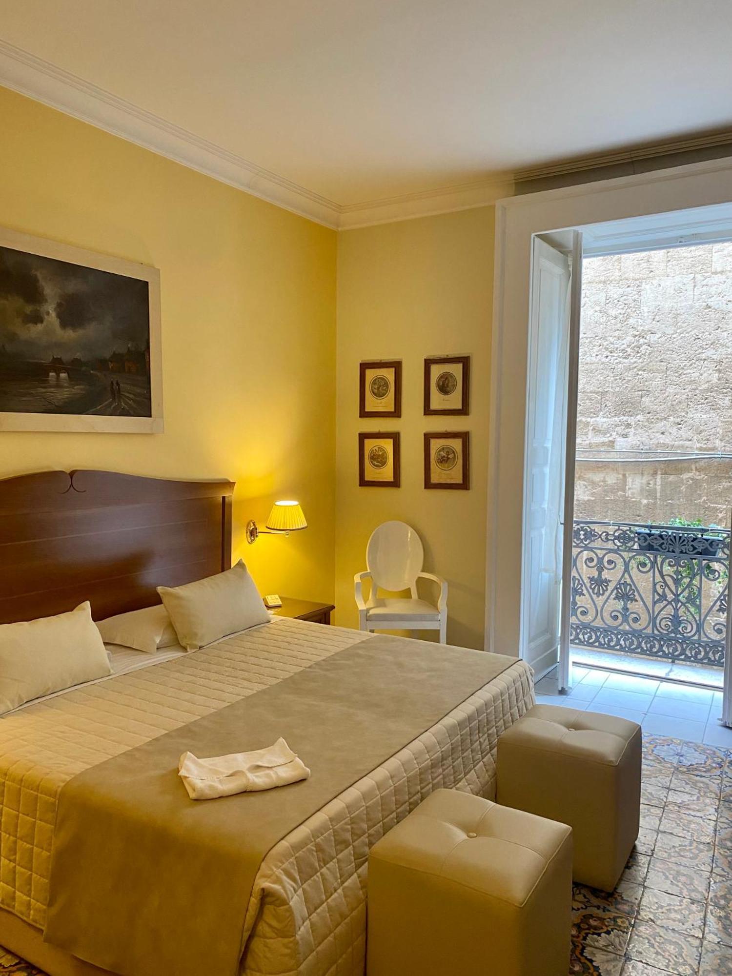 Hotel Akropolis - Museum Hotel Taranto Dış mekan fotoğraf