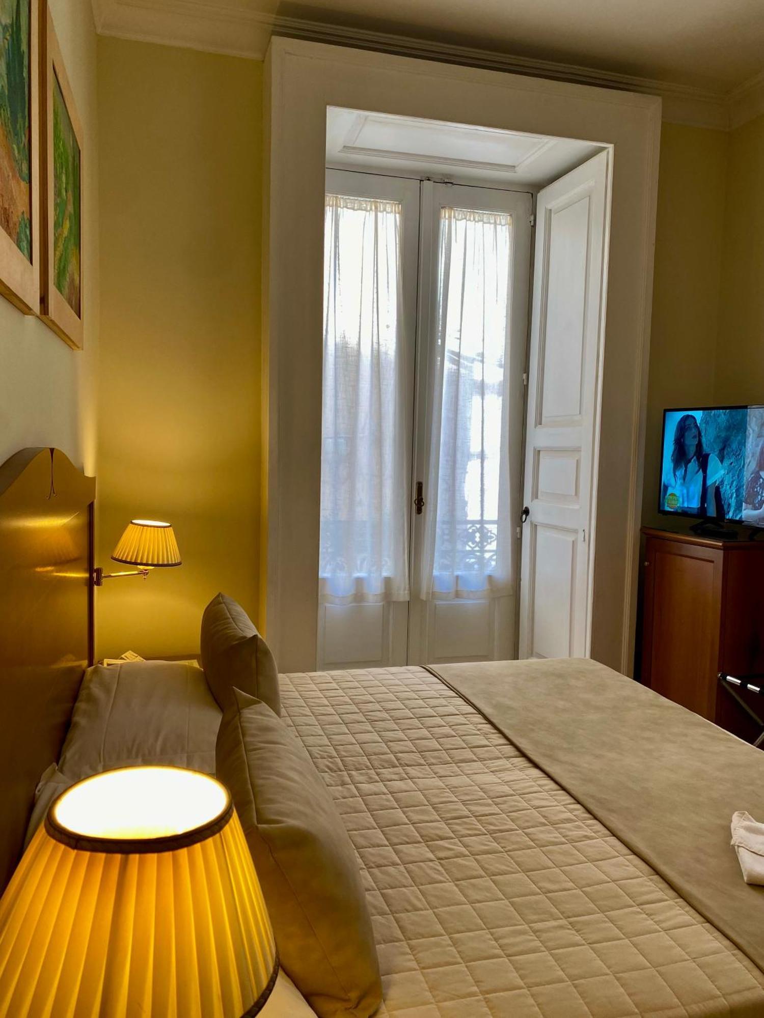 Hotel Akropolis - Museum Hotel Taranto Dış mekan fotoğraf