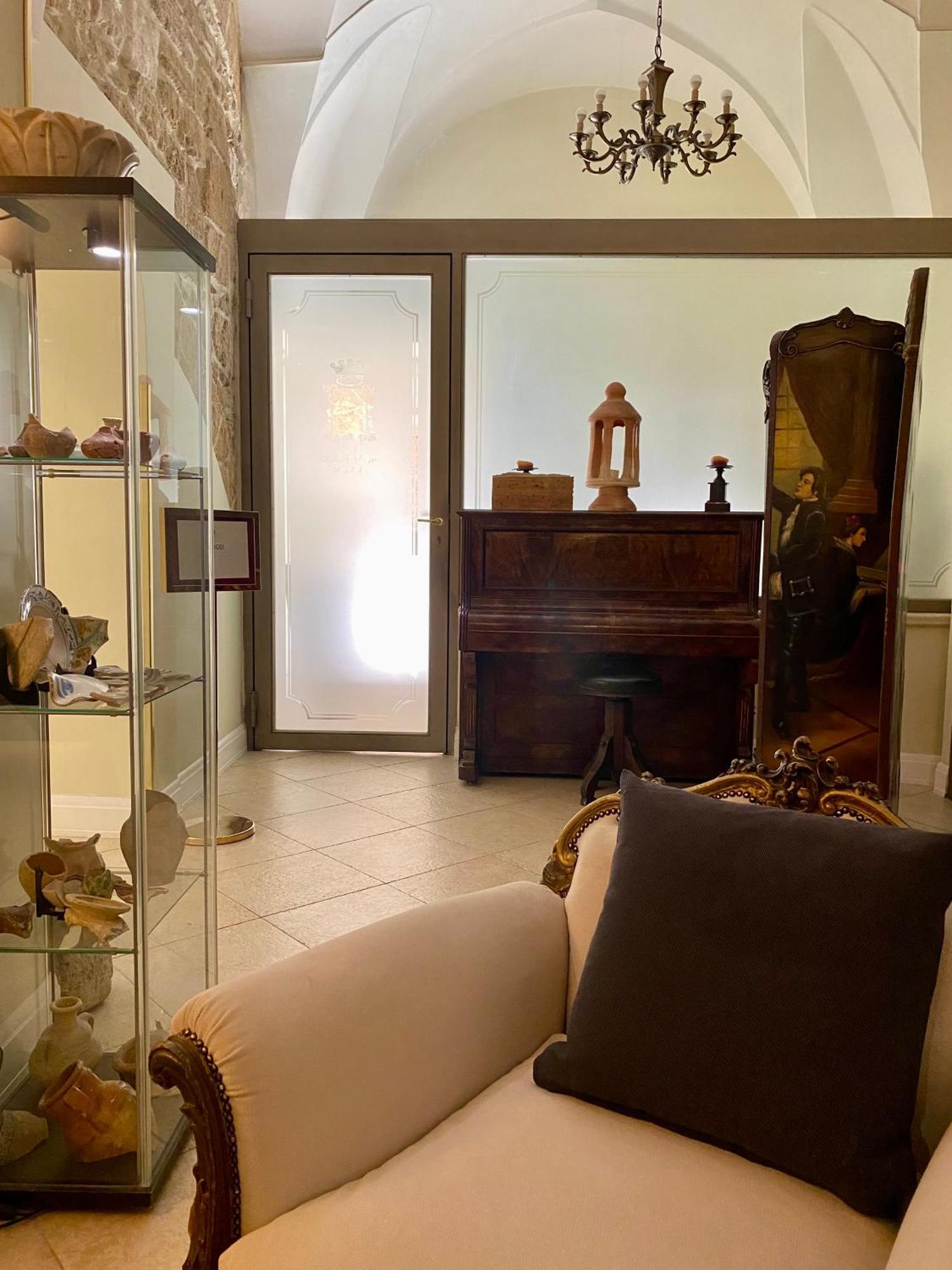 Hotel Akropolis - Museum Hotel Taranto Dış mekan fotoğraf